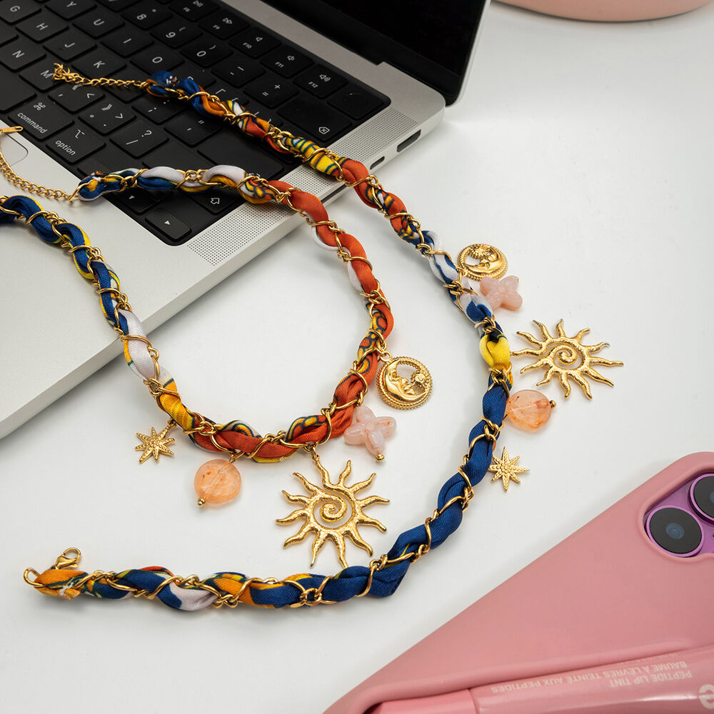1 pezzo elegante collana con ciondolo da donna in acciaio inossidabile impermeabile color oro a forma di sole h5Immagine6
