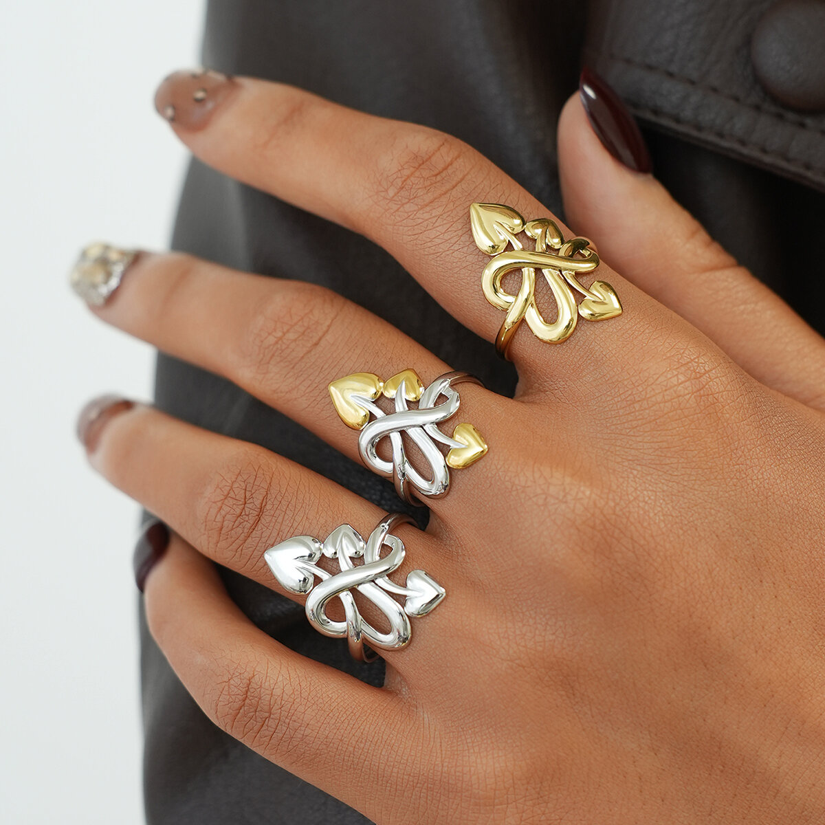 1 Stück Romantischer, herzförmiger Ring aus wasserdichtem Edelstahl für Damen Bild5