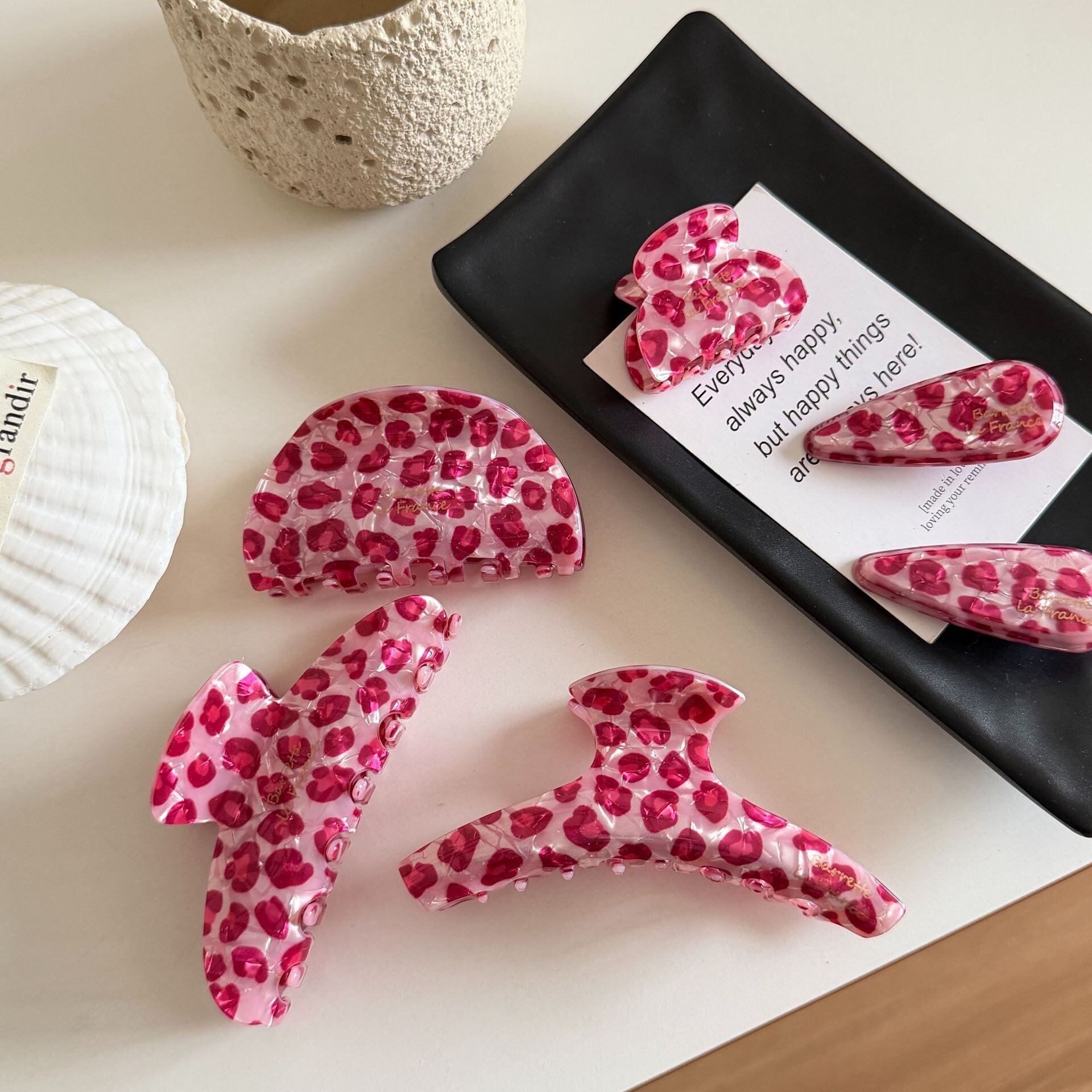 1 Piece  Sweet Pink  Leopard Print PVC Women's Hair Claws h5 Picture3