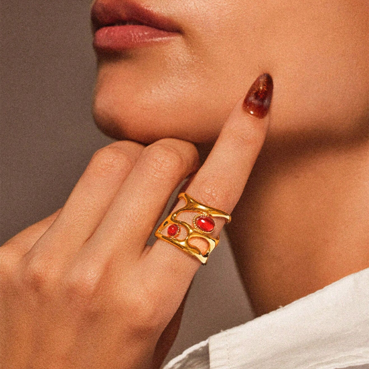 1 pezzo semplice retrò forma irregolare in acciaio inossidabile impermeabile color oro anelli da donna