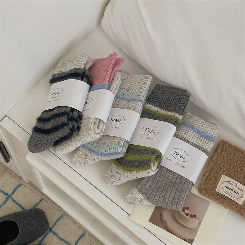 1 Pair Sweet and Elegant Light Blue Striped Cotton   Mid-Calf Socks Picture3