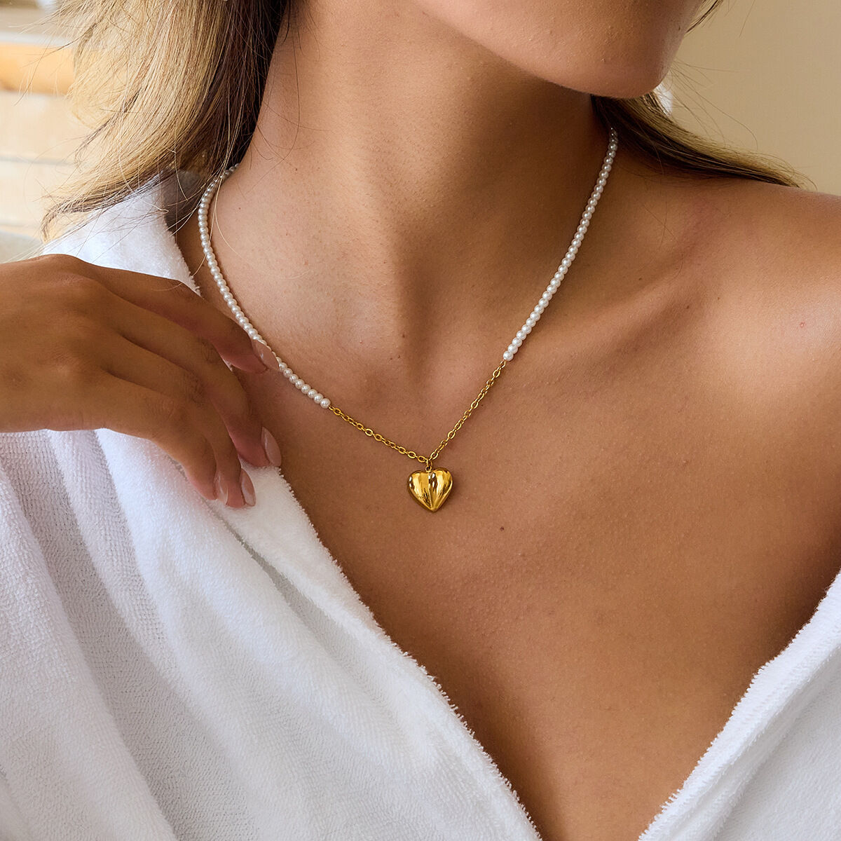 1 Piece Delicate Heart Stainless Steel Waterproof Gold Color Women's Pendant Necklaces h5 Picture6