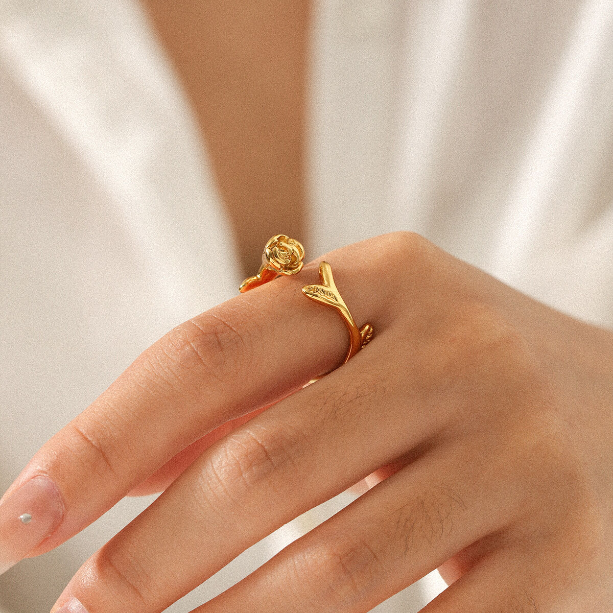 1 Piece Rose Stainless Steel Waterproof Gold Color Minimalist Ring