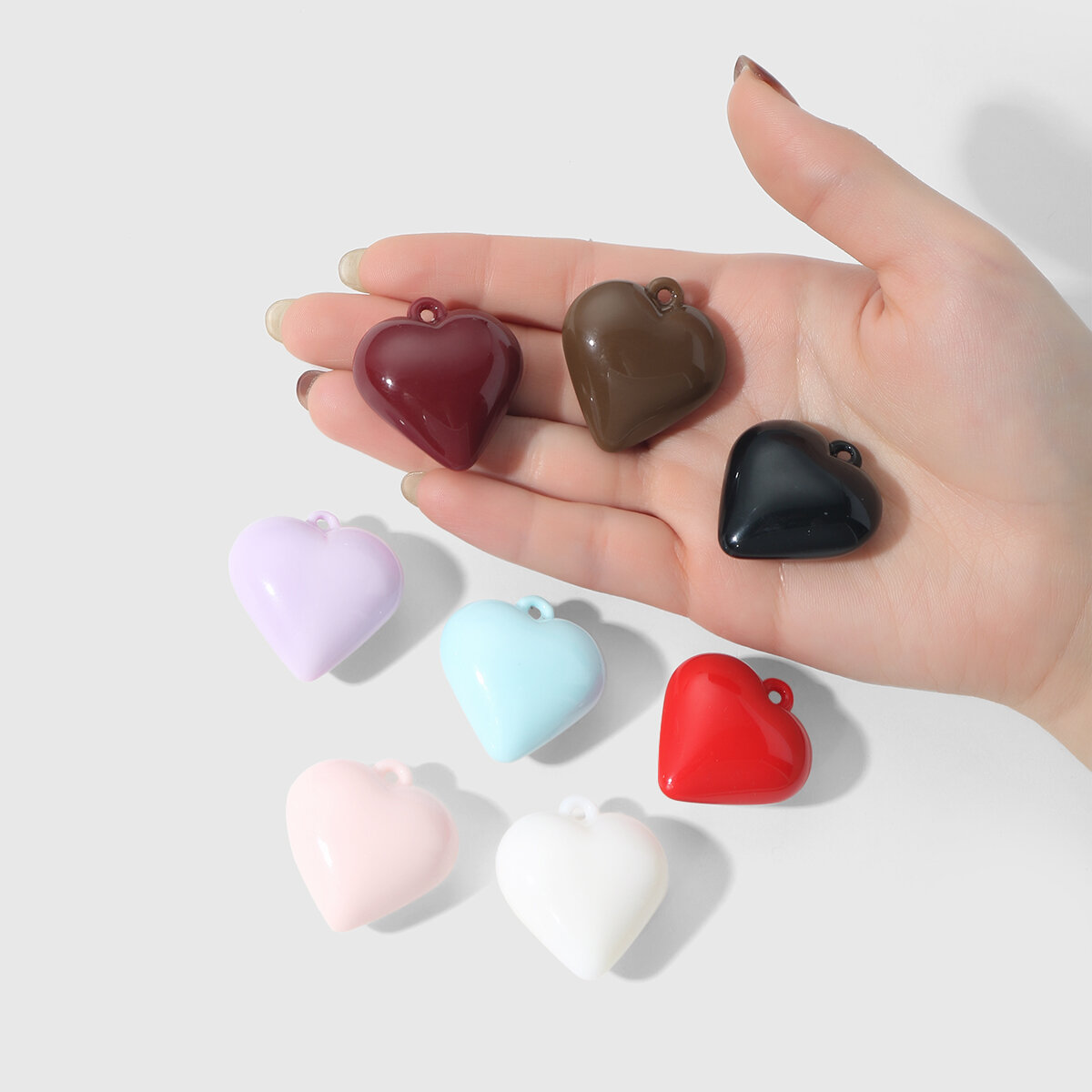 1 pieza de dijes de acrílico para bolso de mujer con forma de corazón de color sólido h5 Imagen4