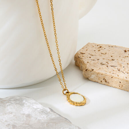 1 Piece Simple Series Retro Chain Stainless Steel Waterproof Gold Color Shell Women's Pendant Necklaces 2