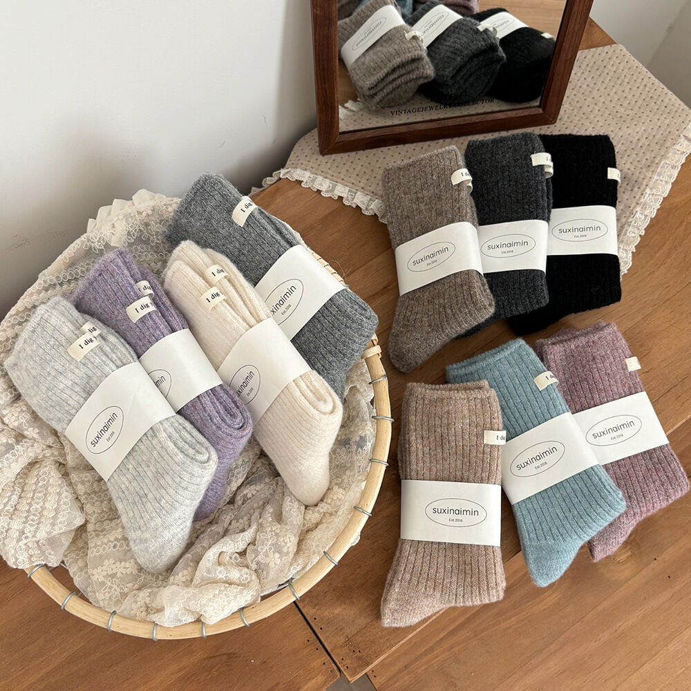 1 Paar lässige, vielseitige Wollsocken (bis zur Wade) 2