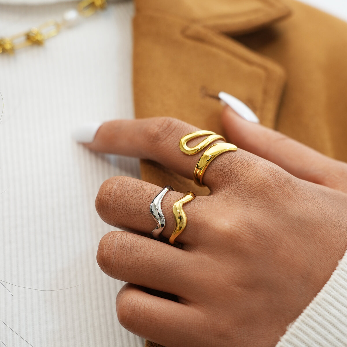 1 Piece  Retro Irregular Shape Stainless Steel Waterproof   Gold Color Women‘s Statement Rings Picture4