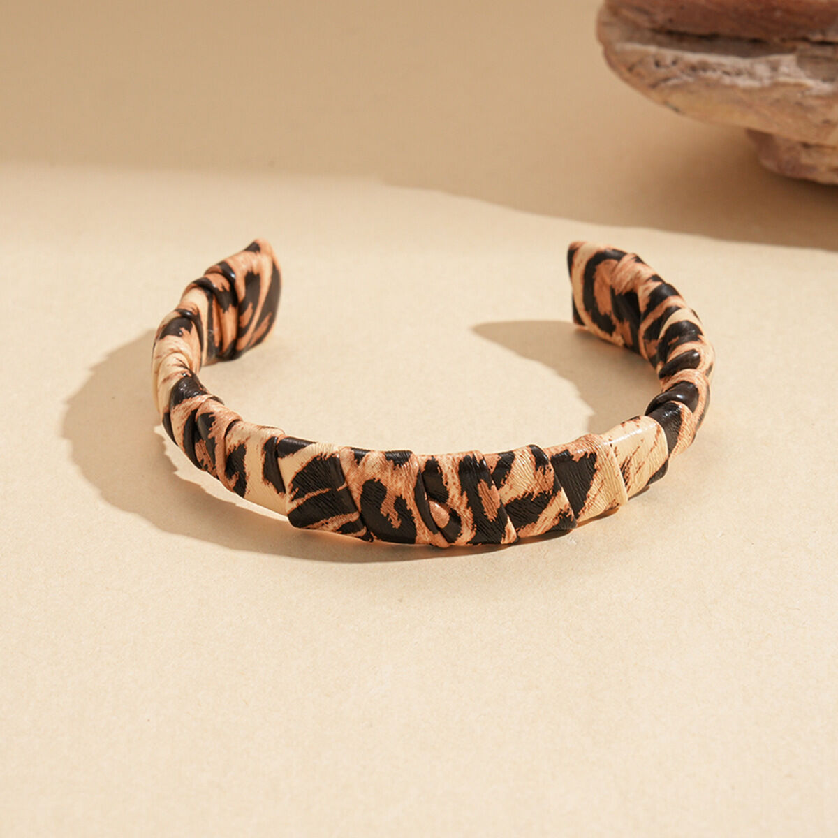 Open Bangle - Leopard Print (Thin) Picture2