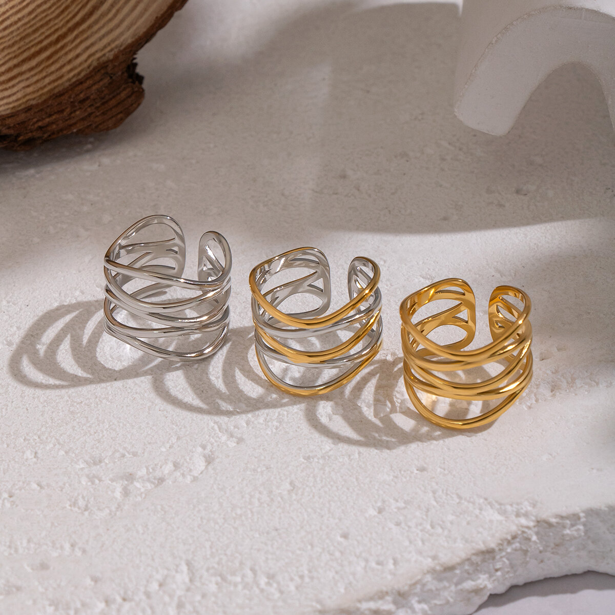 1 Piece Irregular Shape Lines Stainless Steel Waterproof Gold Color Statement Ring Picture2