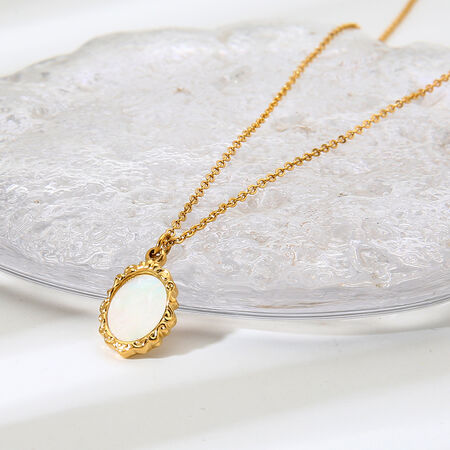 1 Piece Simple Series Retro Chain Stainless Steel Waterproof Gold Color Shell Women's Pendant Necklaces