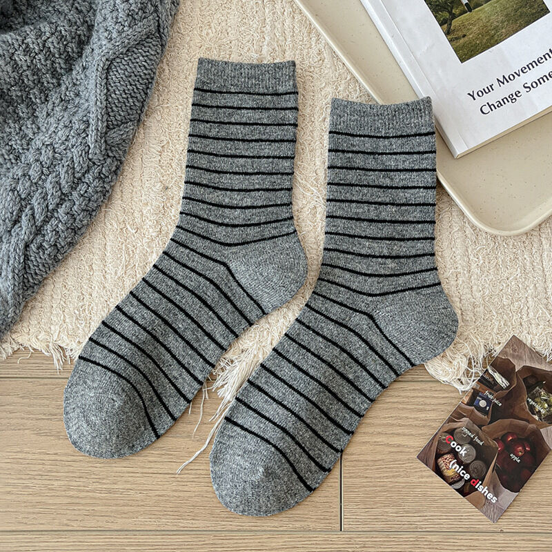 1 Pair Color Block Striped Versatile Women's Cotton Socks 