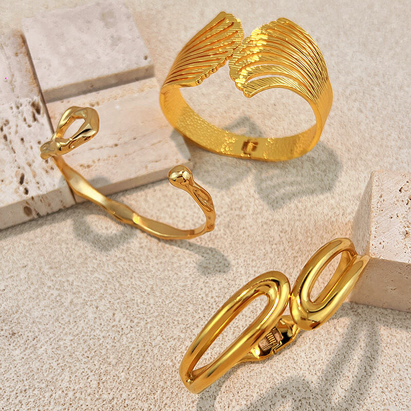 1 Piece Hollowed-out Stainless Steel Waterproof Gold Color Cuff Bracelet Picture2