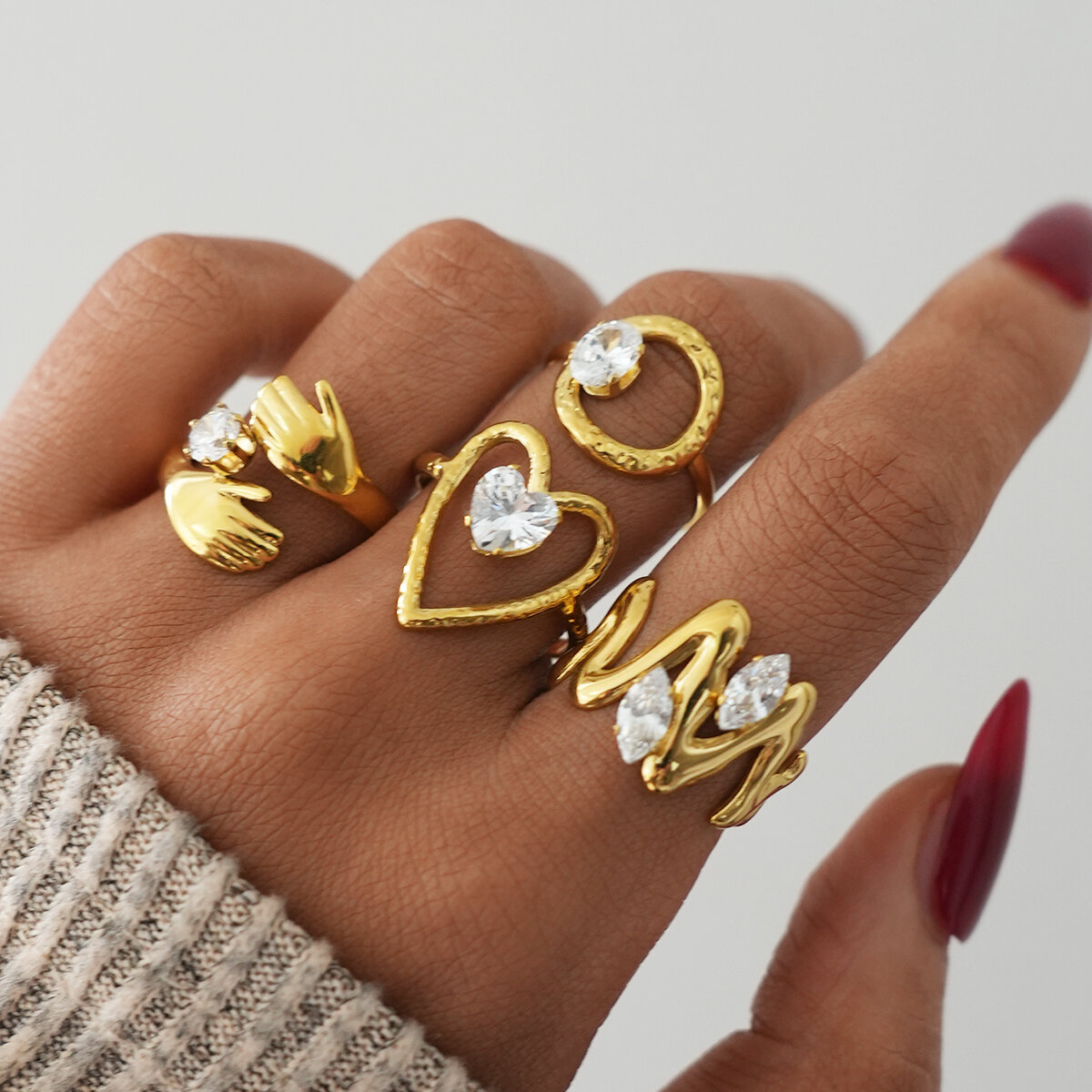 1 Piece luxury  high - end  Waterproof Anti - Tarnish Stainless Steel   Gold Color  Zircon Statement Rings