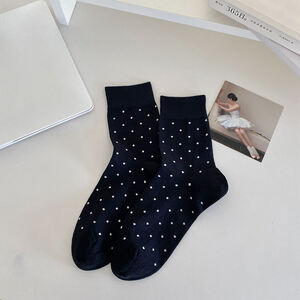 High Bounce Fashionable Simple Pure Cotton Polka - dot Mid-Calf Socks h5
