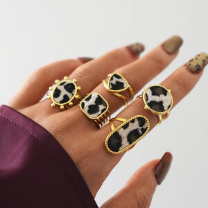 1 Piece Retro Leopard Print Stainless Steel Waterproof Gold Color Women‘s Statement Rings h5 Picture4
