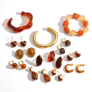 Retro Series Irregular Shape Stainless Steel Waterproof Gold Color Women's Jewelry Sets h5 Picture4