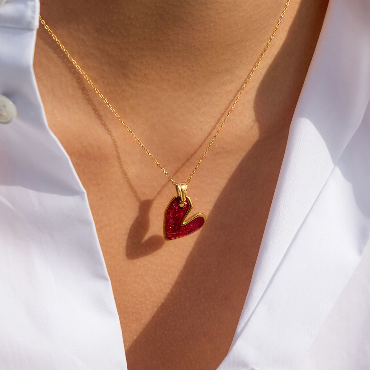 1 Piece Versatile Red Heart Stainless Steel Waterproof Gold Color Women's Pendant Necklaces Picture4