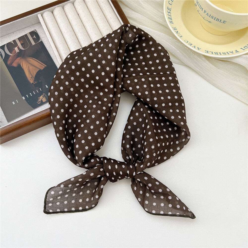 5 Cotton - Dense Dot Palm Picture5