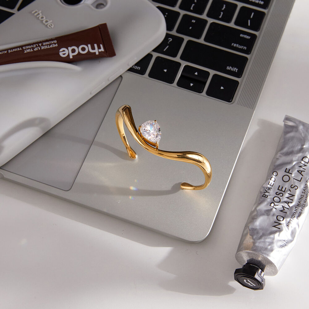 1 Piece Sleek Curve Stainless Steel Waterproof Gold Color Zircon Women's Cuff Bracelets Picture5