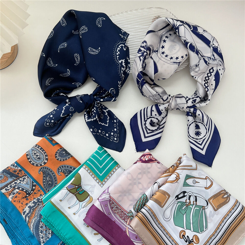 Luxuriöses Damen-Bandana aus Polyester in verschiedenen Farben