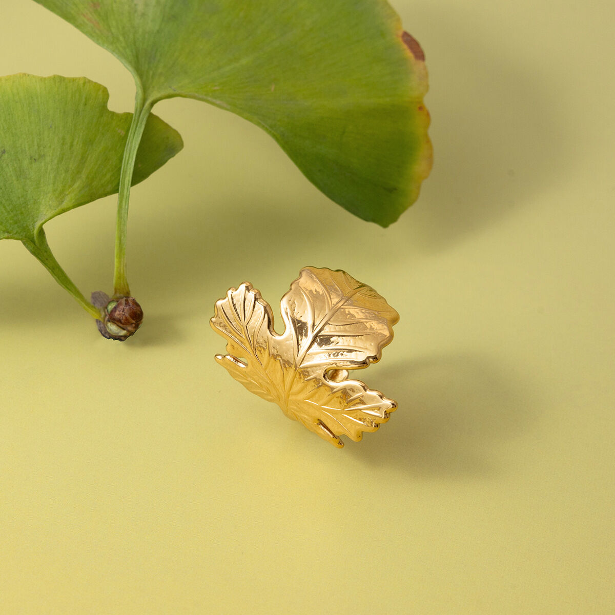 1 stuk Classic Series Maple Leaf roestvrijstalen waterdichte statement ring in goudkleur Afbeelding5