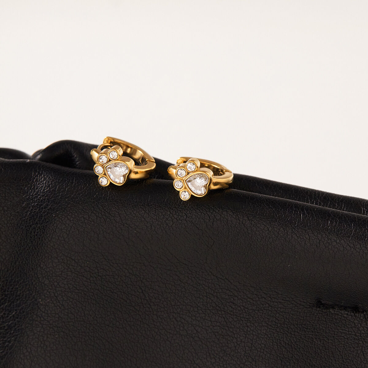 1 Pair Whimsical Claw Zircon Stainless Steel Waterproof Gold Color Women's Hoop Earrings h5 Picture4
