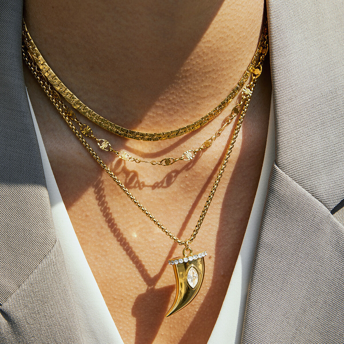 Bold Chili Shape Stainless Steel Waterproof Gold Color Zircon Women's Pendant Necklaces h5 Picture3
