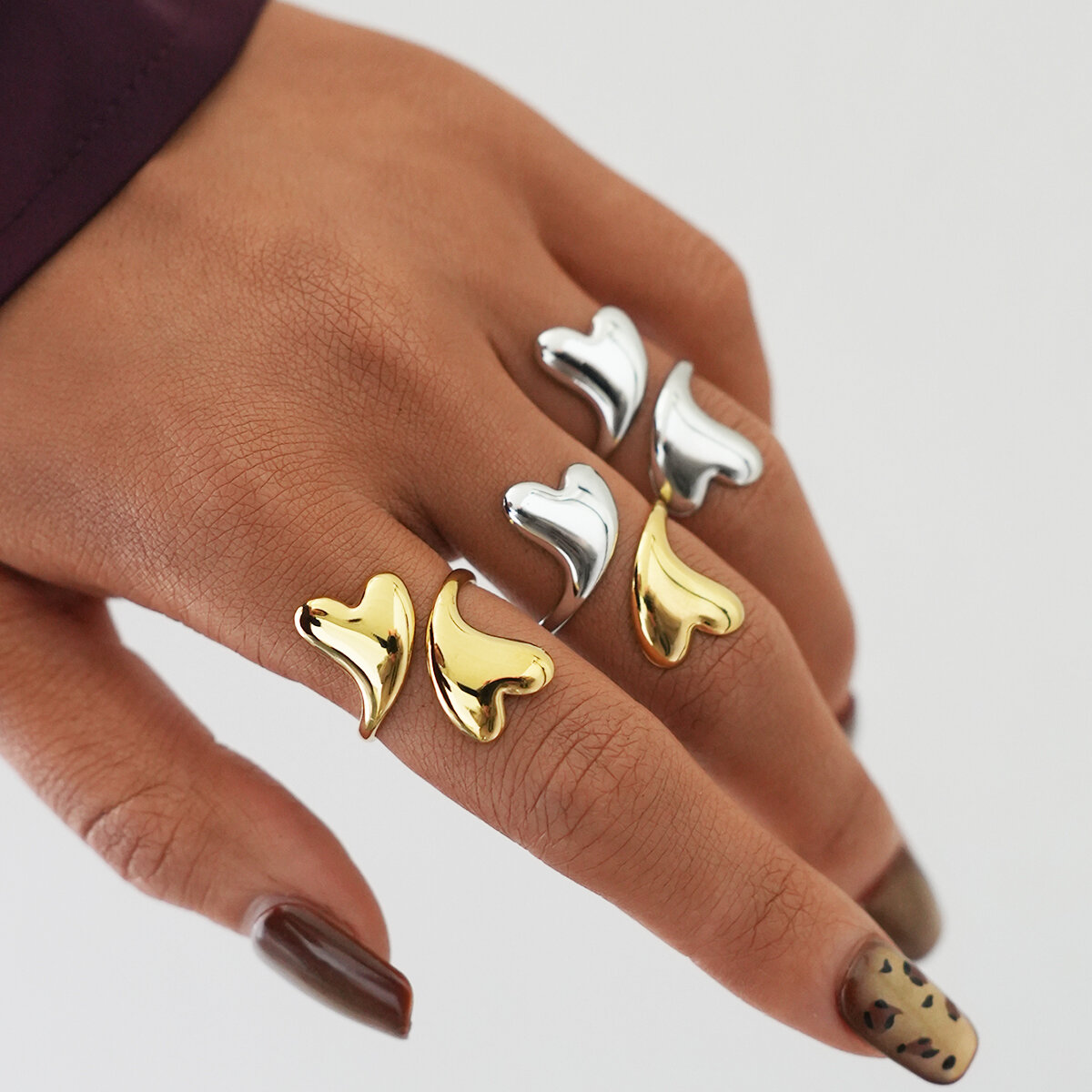 1 Stück Herzförmiger, wasserdichter, anlaufgeschützter Edelstahl, goldfarbener Statement-Ring für Damen Bild6