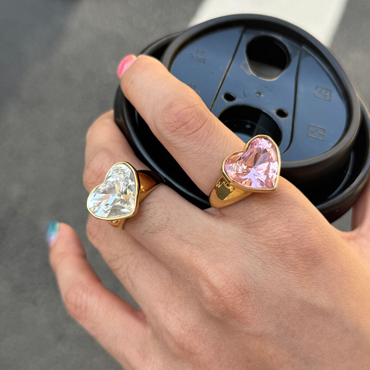 Shining Statement Heart Stainless Steel Waterproof Gold Color Statement Rings h5 Picture4