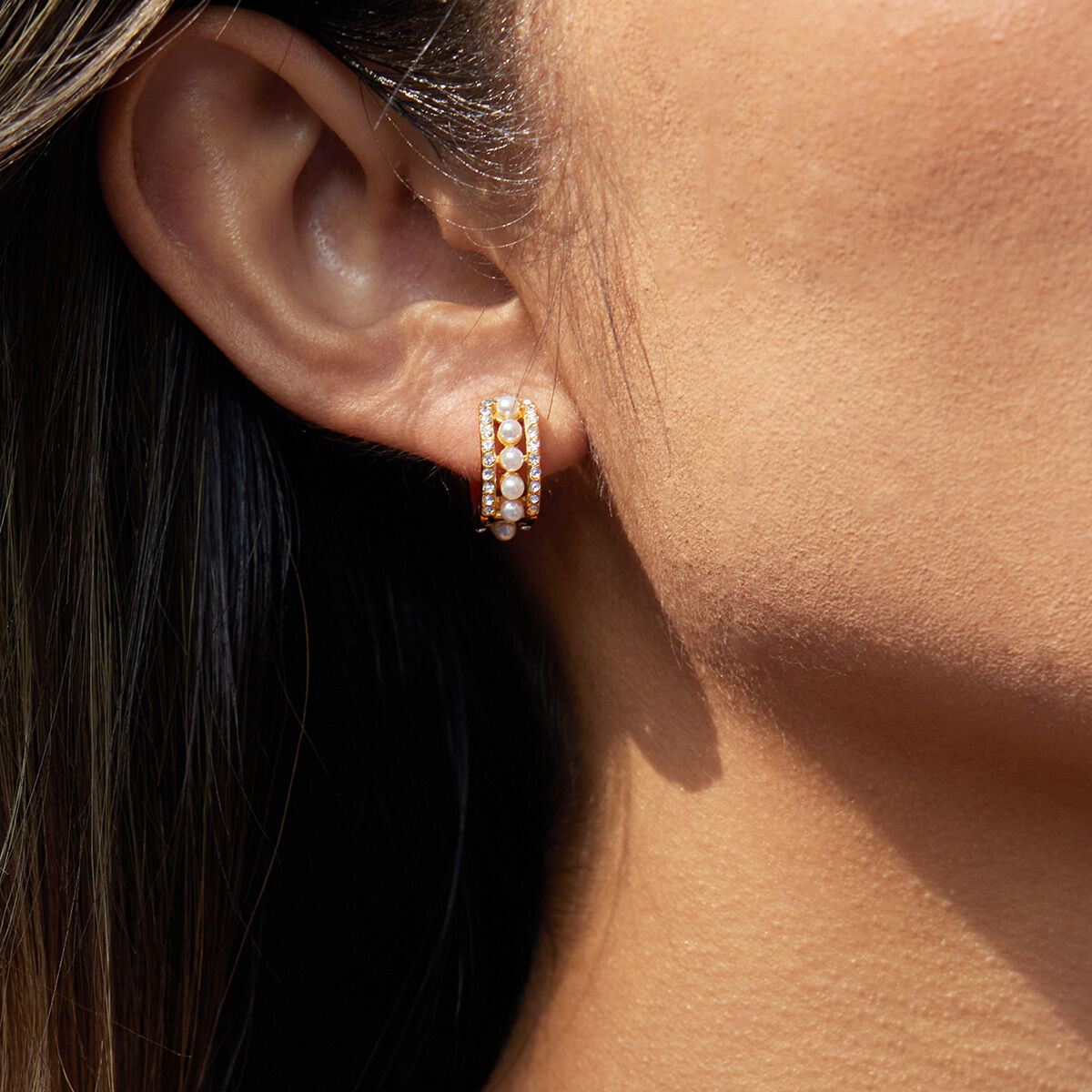 Elegant Circle Stainless Steel Waterproof&Anti-tarnish Gold Color Women's Hoop Earrings h5 Picture4