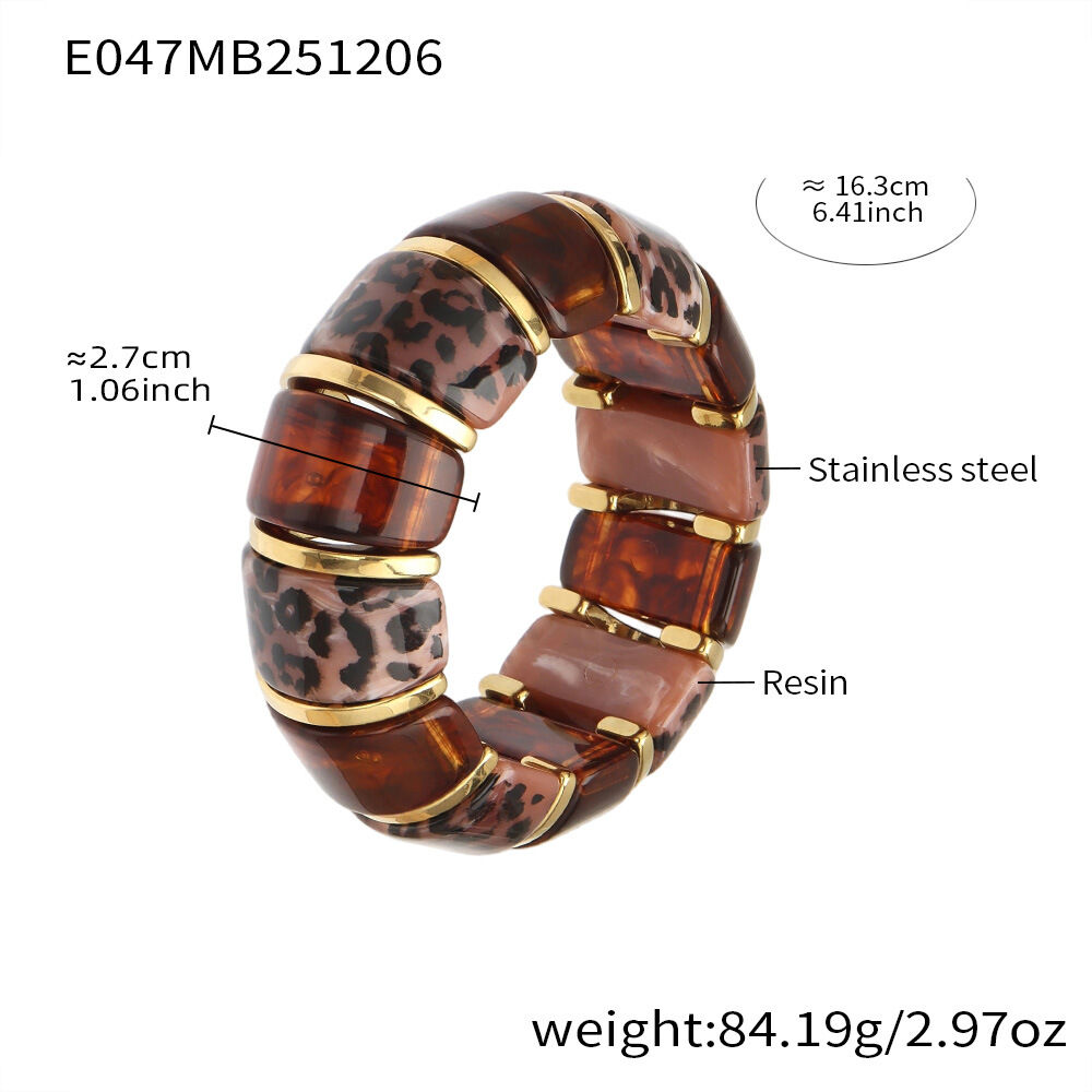 E047 - Pink Leopard Print Bracelet Picture2
