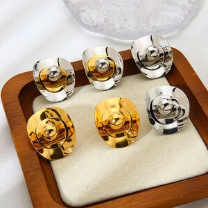 1 Pair Simple Irregular Shape Stainless Steel Waterproof Gold Color Women's Stud Earrings h5 Picture2
