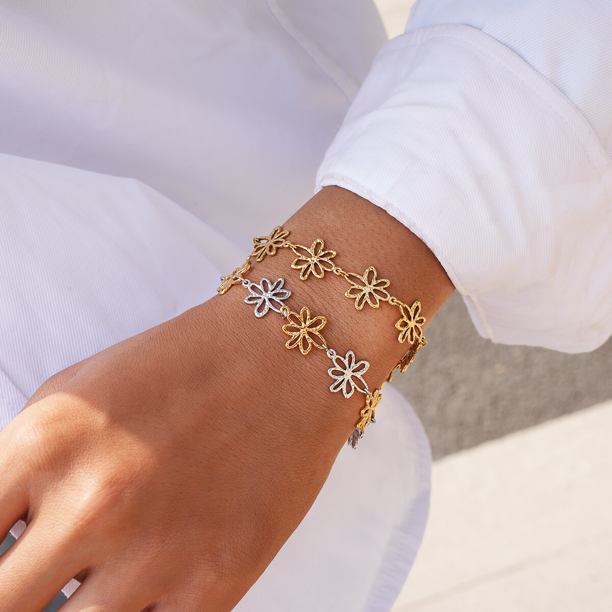 Hammered Texture Flower Stainless Steel Waterproof&Anti-tarnish Gold Color Women's Bracelets Sets h5 Picture3