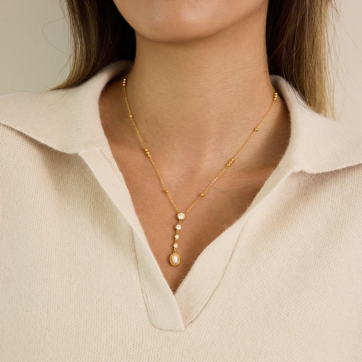 Sleek Circle Stainless Steel Waterproof&Anti-tarnish Gold Color Women's Pendant Necklaces h5 Picture4