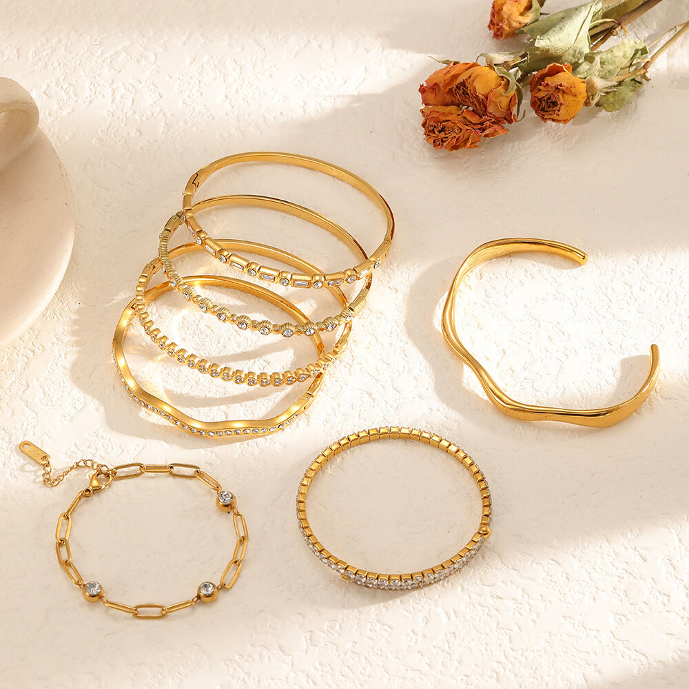 Delicate Circle Stainless Steel Waterproof Gold Color Women's Jewelry Sets