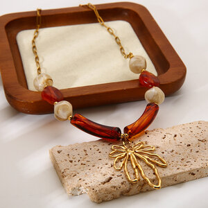 Vintage Flower Irregular Shape Stainless Steel Waterproof Anti - Tarnish Gold Color Women's Pendant Necklaces h5 Picture4