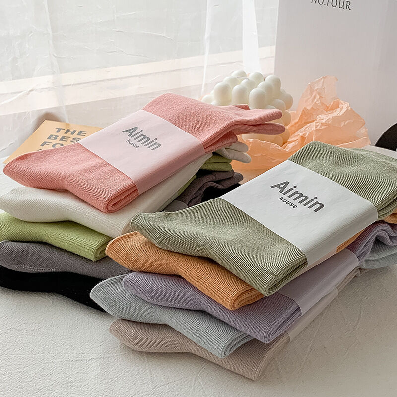 Simple Solid Color Super Soft High Bounce Basic Cotton Mid-Calf Socks Picture3