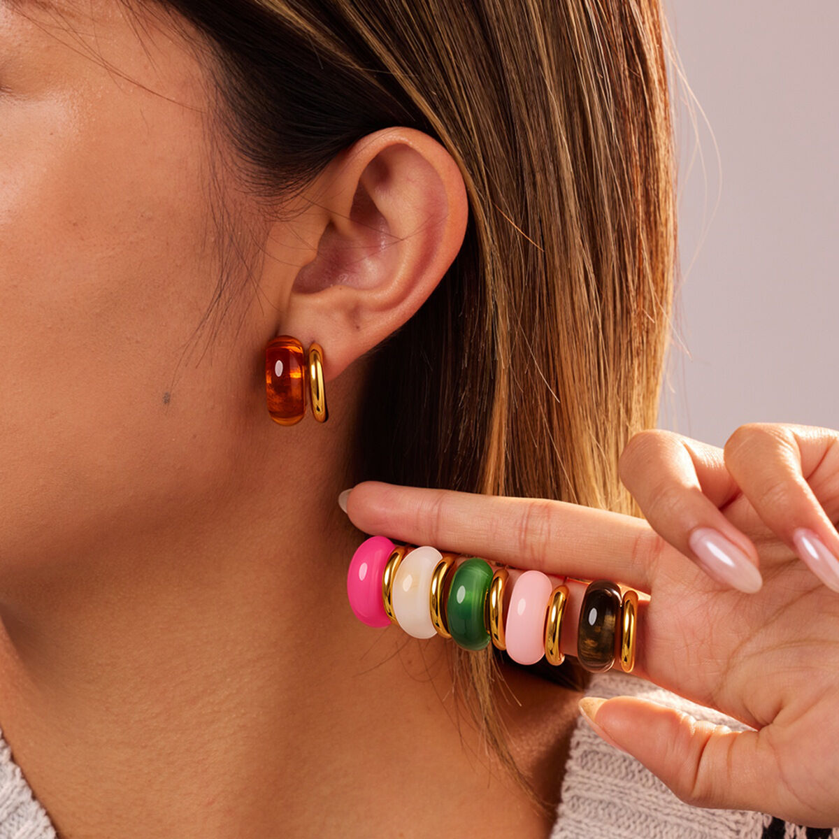 1 Pair Retro Irregular Shape Resin Hypo - allergenic  Gold Color  Women's Stud Earrings