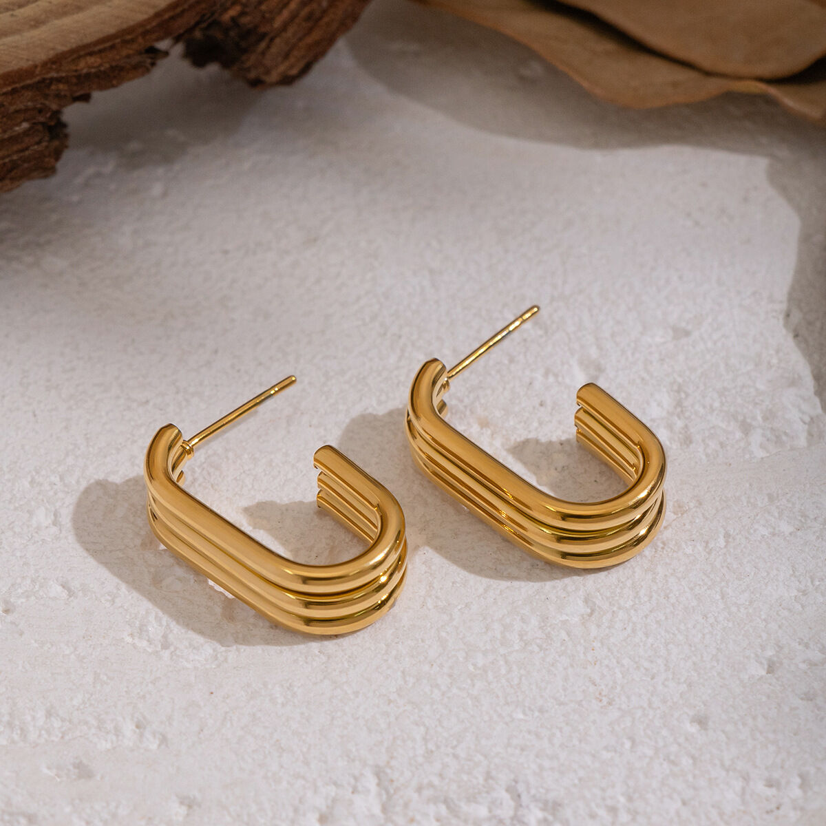 1 Pair C-shape Stainless Steel Waterproof Gold Color Hoop Earrings 2