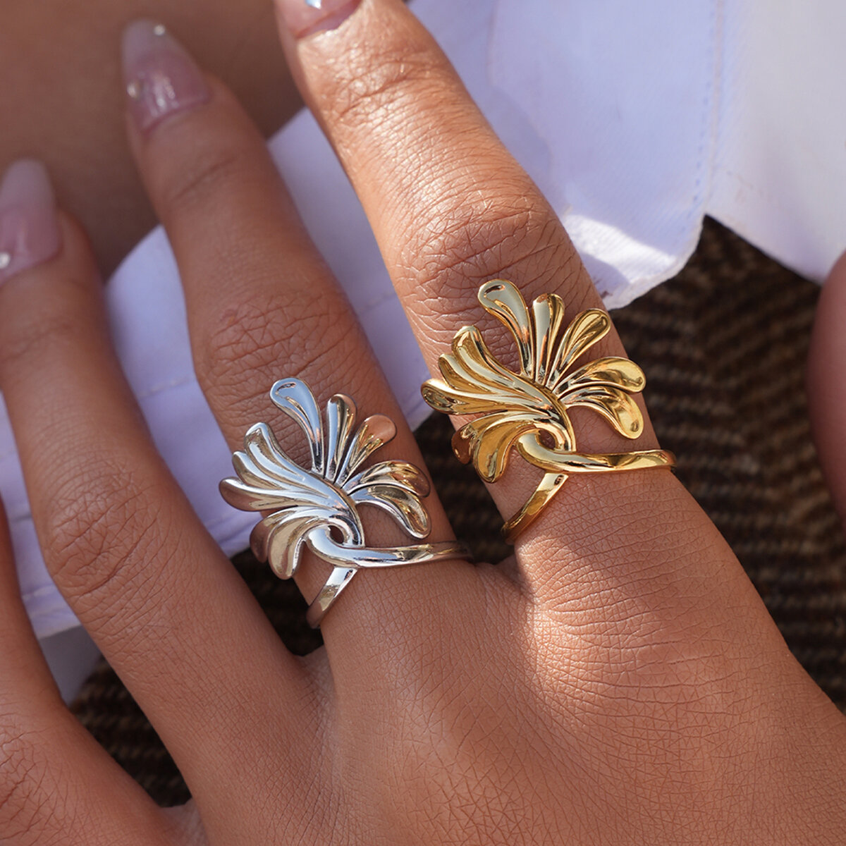Daily Flower Stainless Steel  Waterproof  Fade - resistant  Gold Color  Statement Rings Picture4