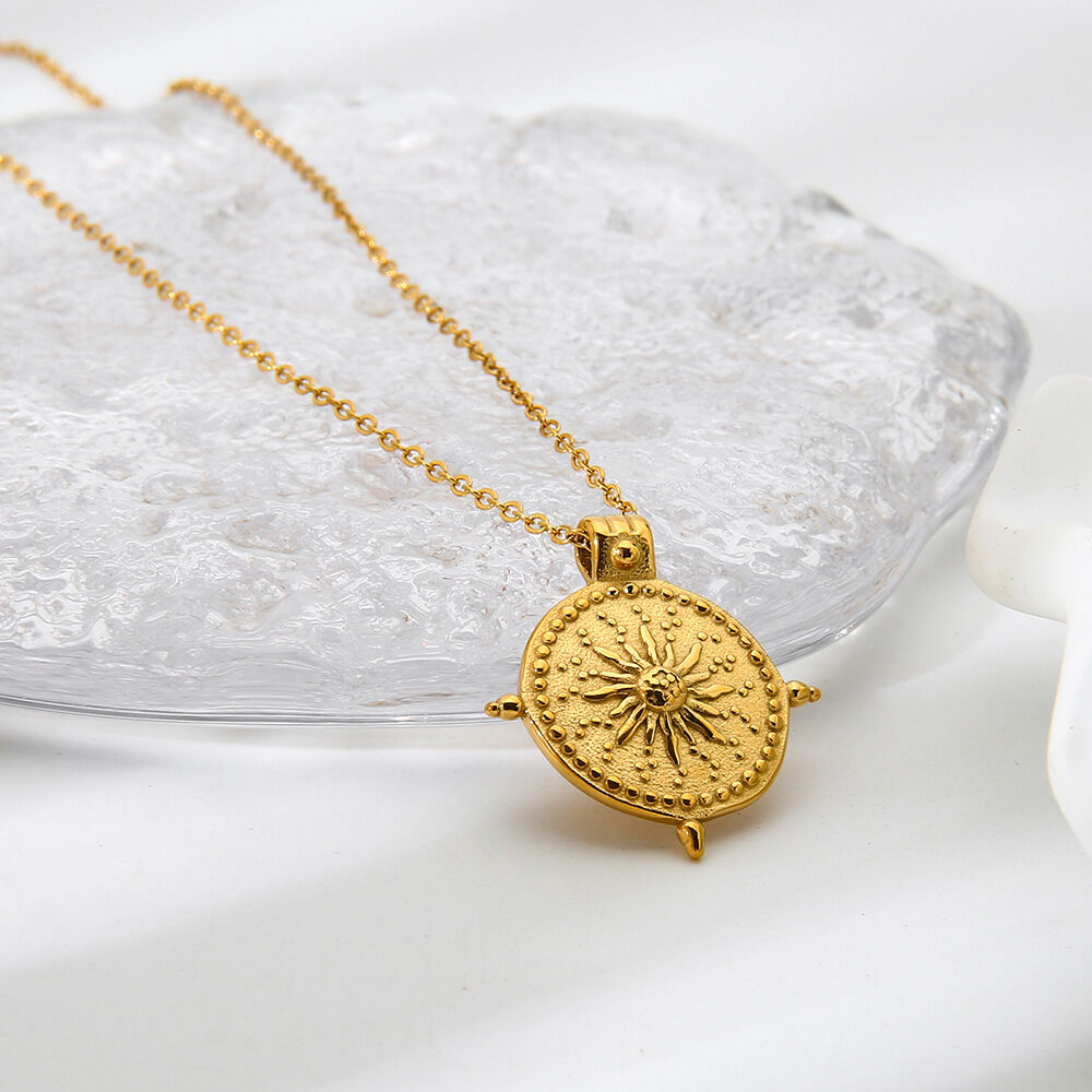 1 Piece Classic  Retro Sun Chain Stainless Steel Waterproof  Anti - Tarnish Women's Pendant Necklaces h5 Picture2