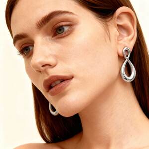 1 Pair Polished Infinity Stainless Steel Waterproof Gold Color Women's Stud Earrings h5 Picture3