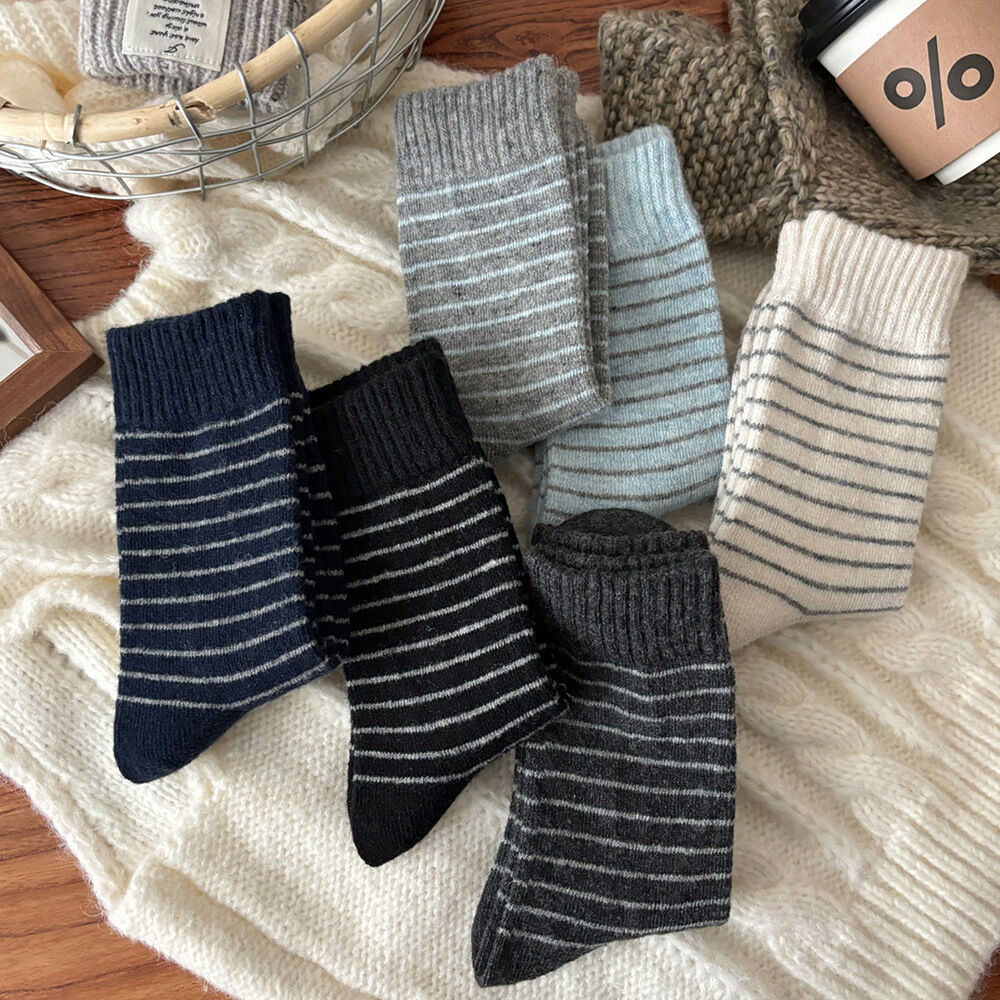 1 Pair Soft Pure Cotton Striped Knitted  Mid-Calf Socks h5 Picture2