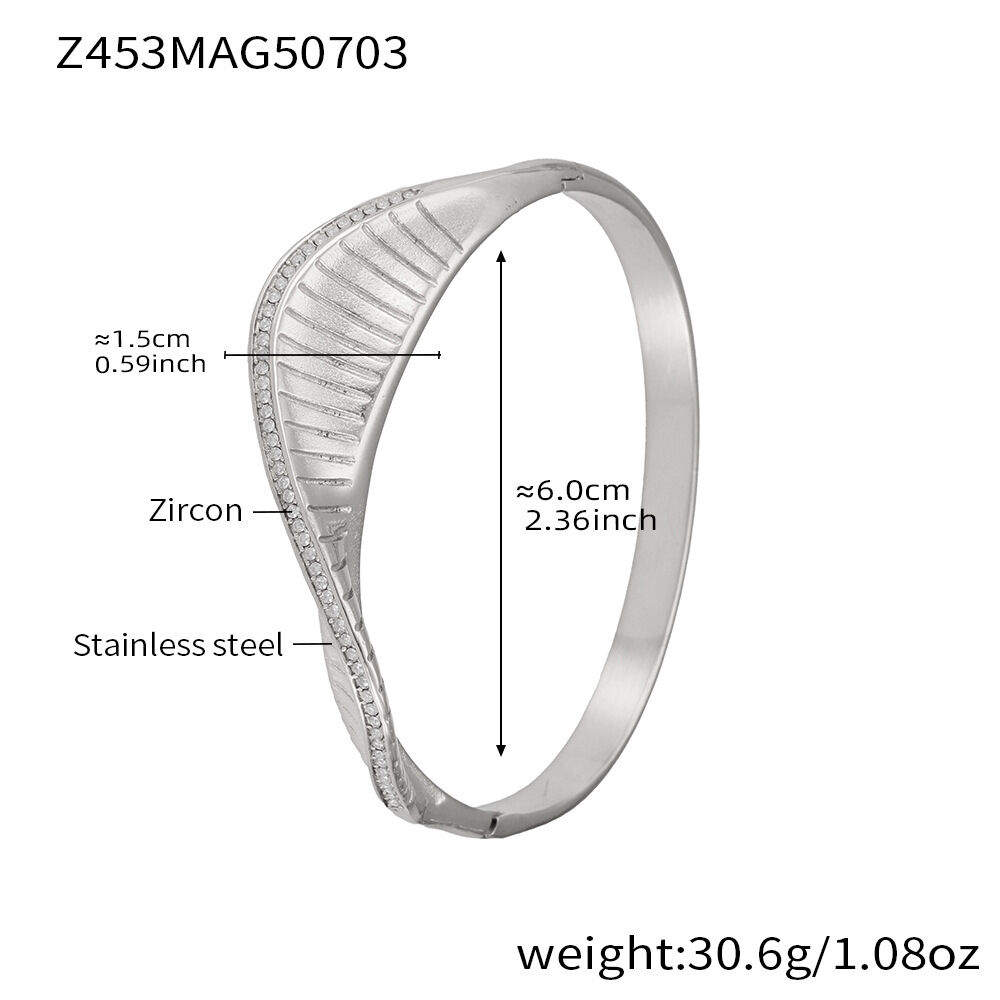 Z453 - Steel-Colored Zircon Bracelet Picture10