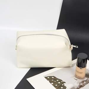 Modern Durable Pu Women's Makeup Bags h5 Picture5