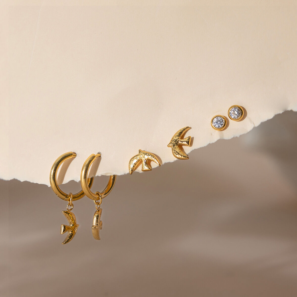 Gorgeous Dove Stainless Steel Waterproof&Anti-tarnish Gold Color Earring Sets 2