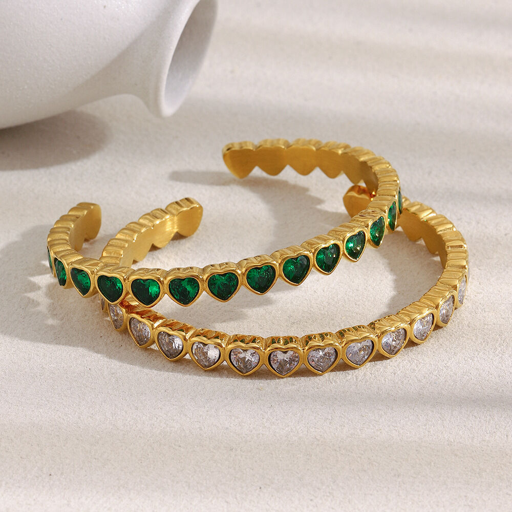 Luxury Heart Zircon Stainless Steel Waterproof Gold Color Cuff Bracelet h5Picture3