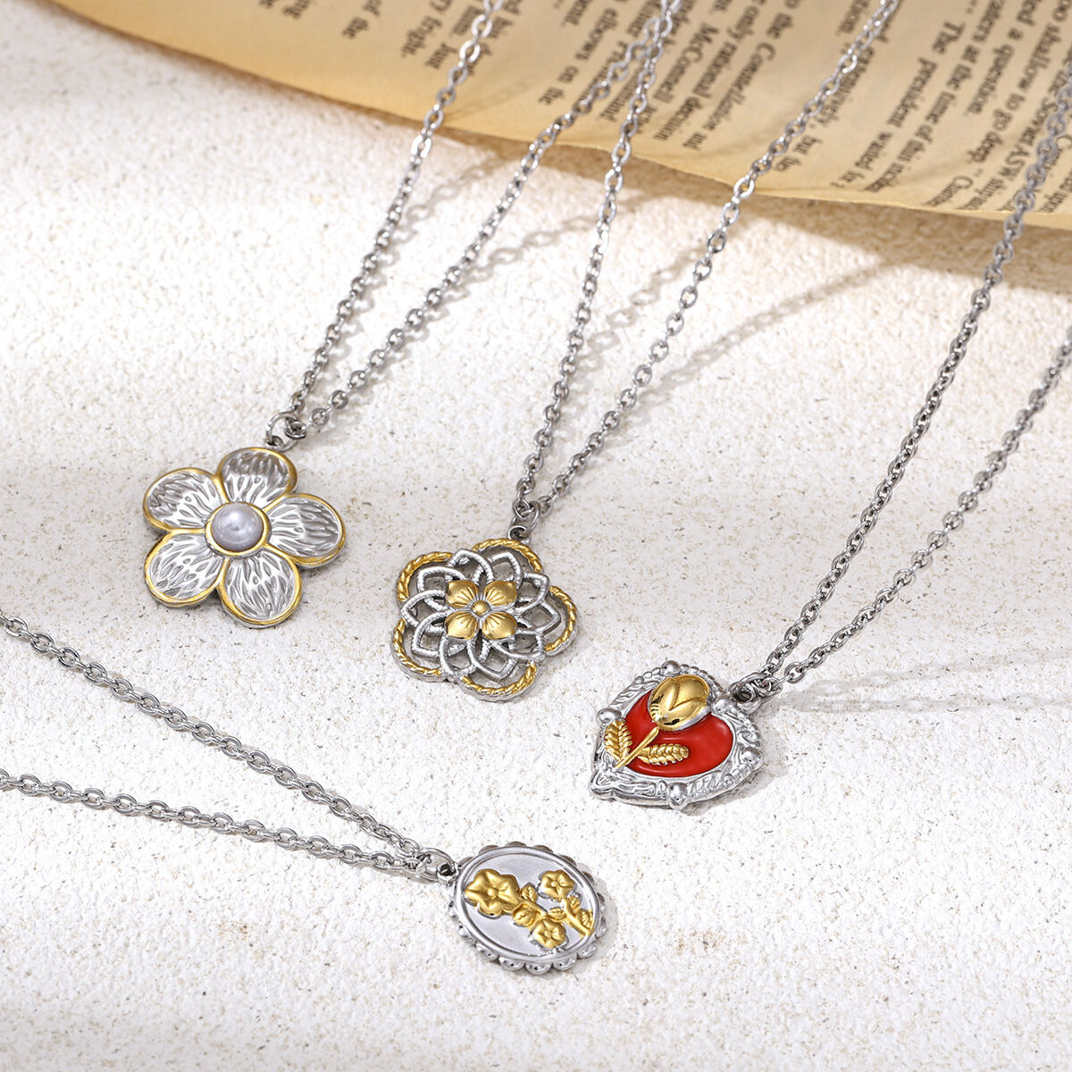 Retro Flower Heart Stainless Steel Waterproof Mixed Color Pendant Necklace Picture2