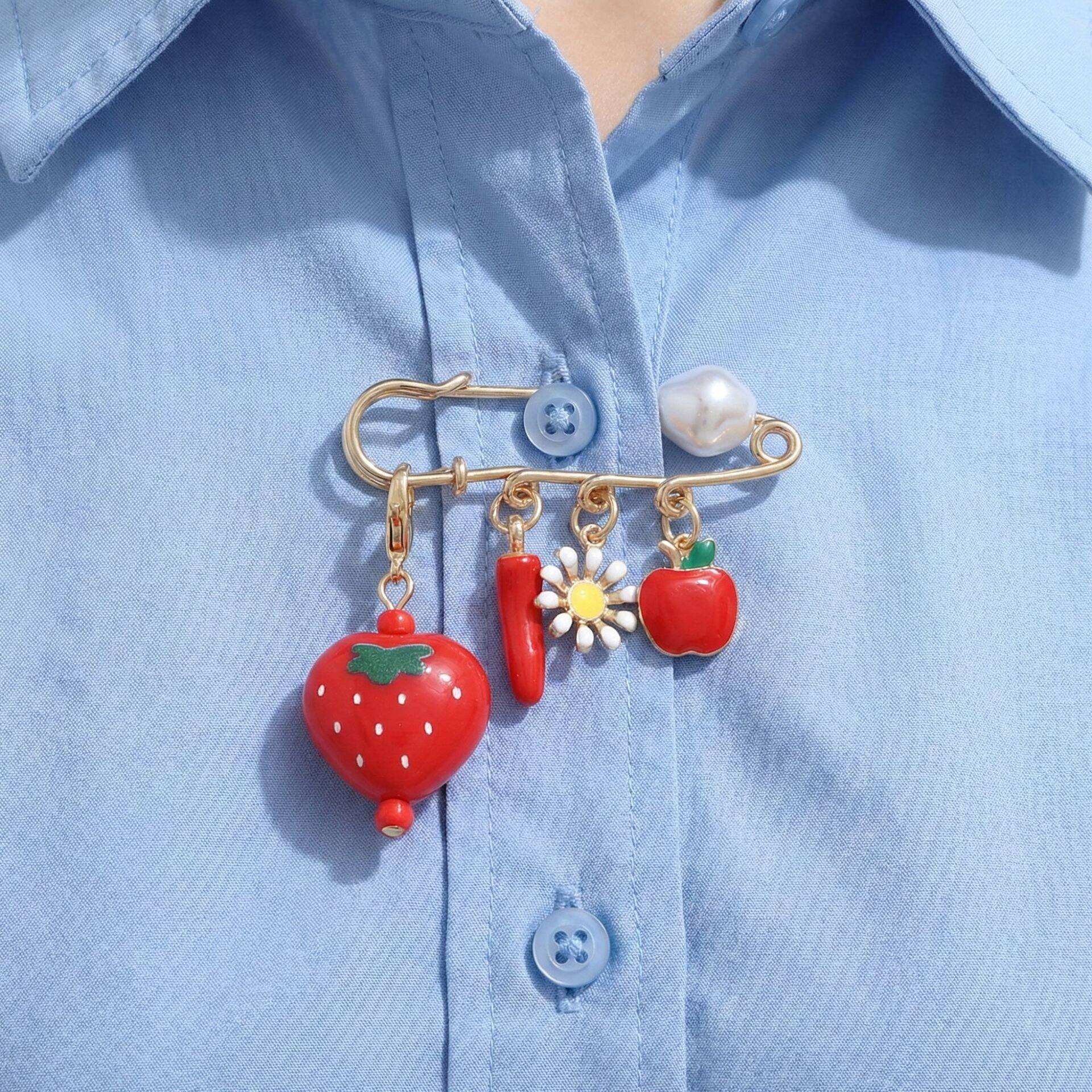 Cute Fruit Strawberry Resin Brooch Picture5