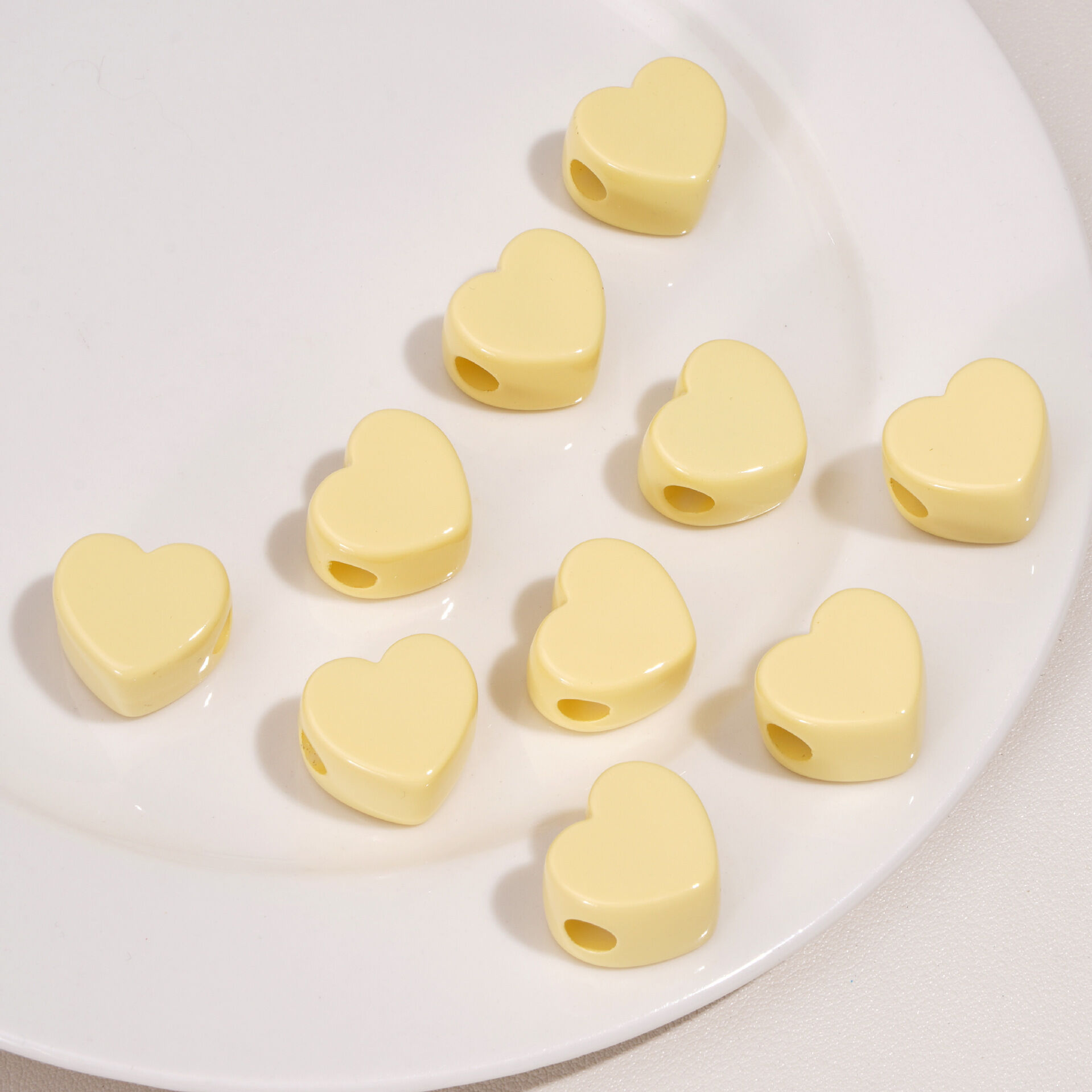Flat Heart-Shaped Milkshake Yellow ... Picture21